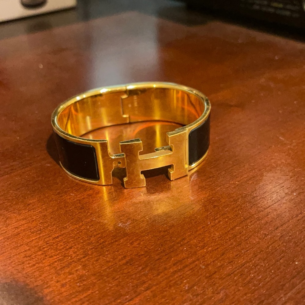 Hermès Bangle!